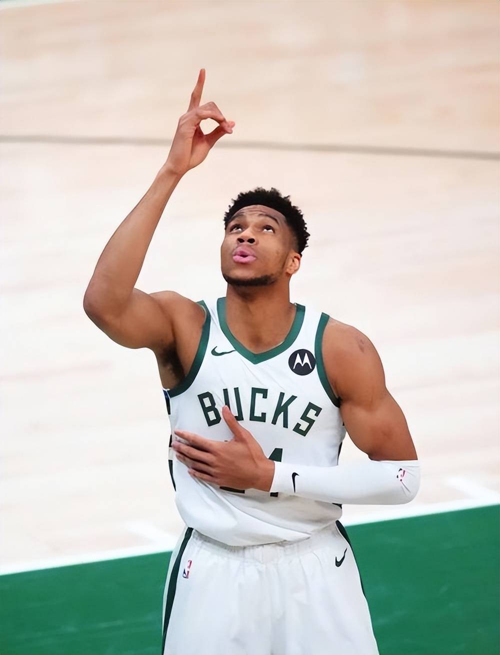 世界杯B组抽签出炉：意大利出线将和加拿大、卡塔尔、瑞士同组（世界杯B组签位揭晓：意大利与加拿大、卡塔尔、瑞士同组）