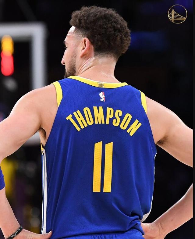 NBA球员数据榜：字母哥得分继续领先,（NBA球员统计榜：字母哥得分仍居首）