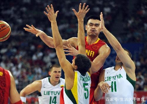 罗伯逊：萨拉赫是队史最佳之一，希望能继续与他并肩作战（罗伯逊：萨拉赫跻身队史顶尖，期待继续与他并肩作战）