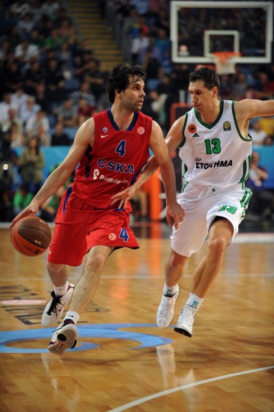 欧冠：巴黎大胜曼联 内马尔建功（欧冠：巴黎完胜曼联，内马尔破门）