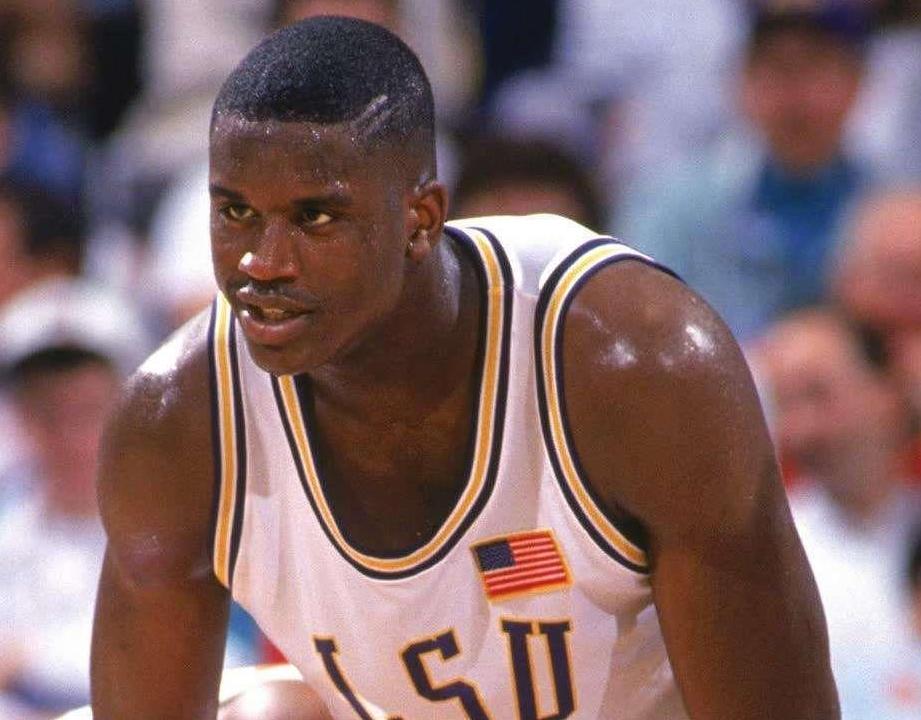 球星刚上场就改变节奏（球星上场瞬间改写节奏）